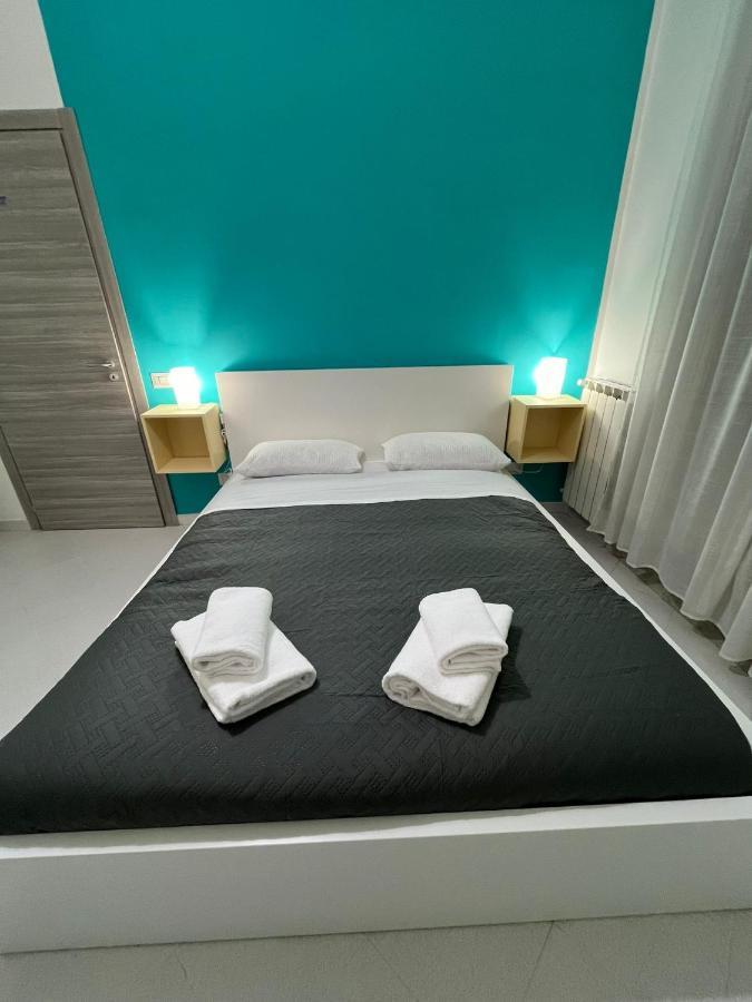Pop Santa Chiara Bed & Breakfast Napoli Eksteriør bilde