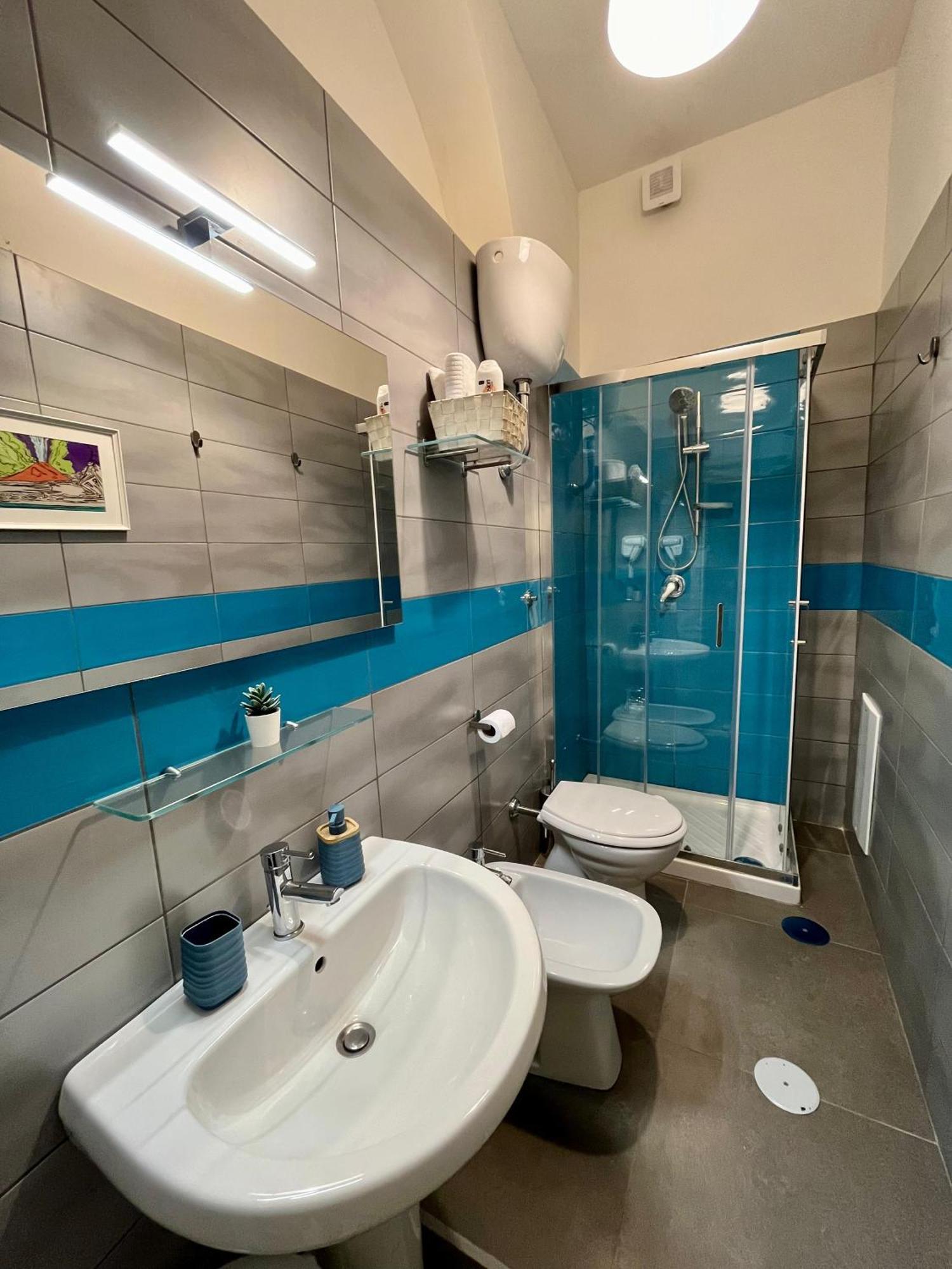 Pop Santa Chiara Bed & Breakfast Napoli Eksteriør bilde